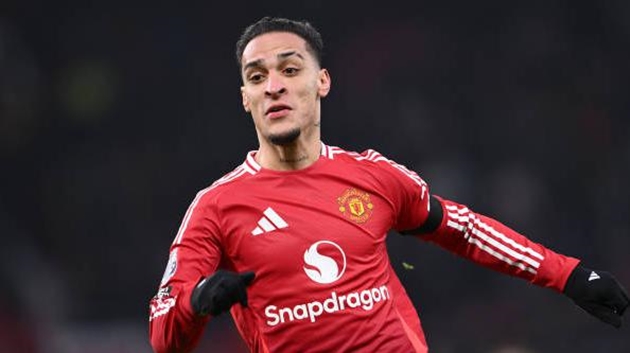 Antony: Từ nước mắt tại Manchester United đến ánh sáng tại Real Betis