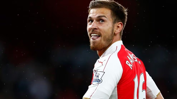 Aaron Ramsey: Chuyện kể về lời mời từ Sir Alex Ferguson và hành trình rực rỡ tại Arsenal