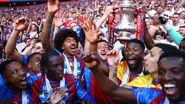 Big Six lung lay, kỷ nguyên mới Premier League đã đến?