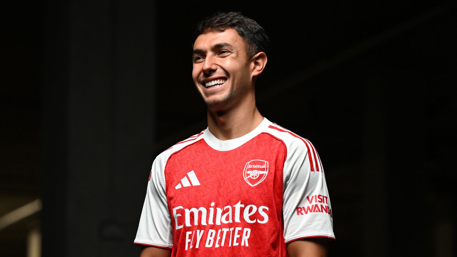 Arsenal 2025/26: Sự Trỗi Dậy Của Pháo Thủ Với Tân binh Gyokeres